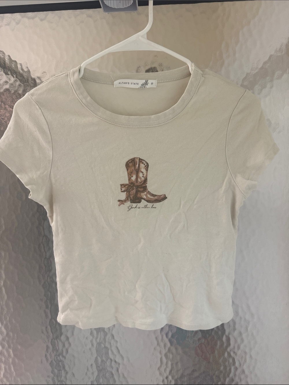Cream Graphic Boot Tee